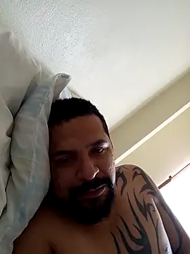 BuskedFester online show from November 30, 8:20 pm