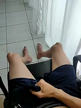 bnnzin online show from November 30, 6:41 pm