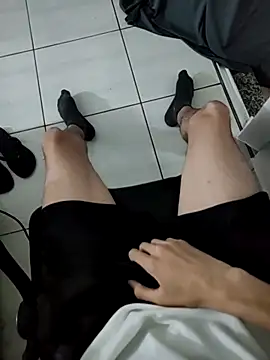 bnnzin online show from November 17, 10:36 pm