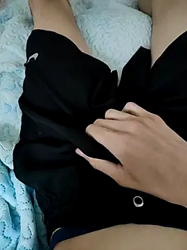 bnnzin online show from November 23, 6:29 pm