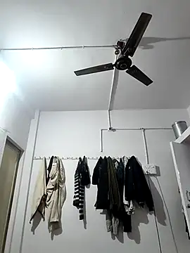 Snapshot of DesiAnita3693 chatting on November 16, 9:41 pm DesiAnita3693 online show from November 16, 9:41 pm