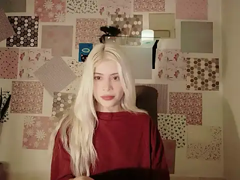 Snapshot of kalitsa_ chatting on November 18, 3:43 am kalitsa online show from November 18, 3:43 am