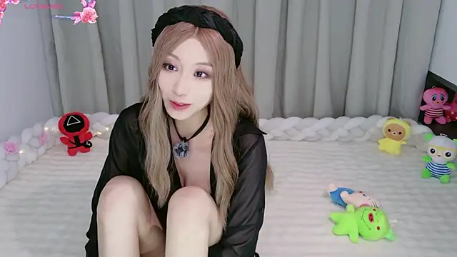 Snapshot of Lulu_QAQ chatting on June 8, 12:38 pm Lulu QAQ online show from June 8, 12:38 pm