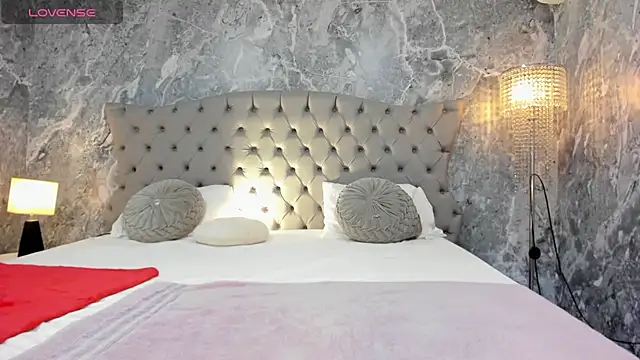 Ada Turner online show from November 23, 6:40 pm