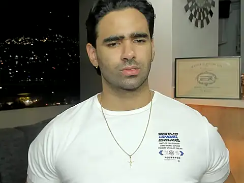 Brad Martin online show from December 4, 11:37 pm