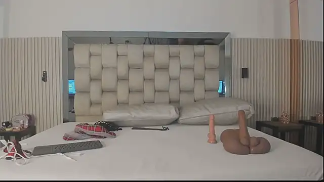 noah pariss online show from March 11, 10:31 am