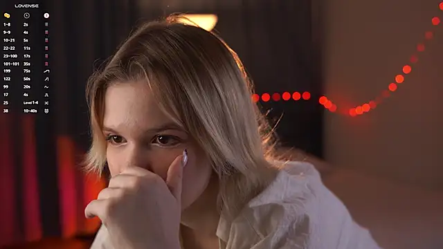 PhillisEsplin online show from December 16, 7:07 pm