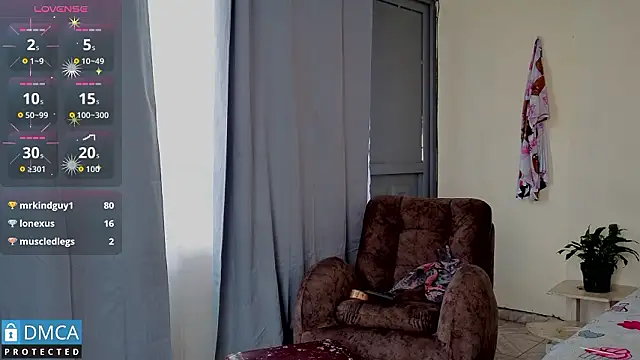 Snapshot of scarlett_fire5 chatting on January 31, 7:12 pm scarlett fire5 online show from January 31, 7:12 pm