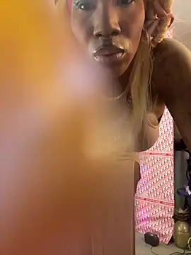 Motherbigbus online show from March 4, 5:26 am