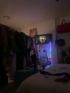 Motherbigbus online show from April 10, 12:12 pm