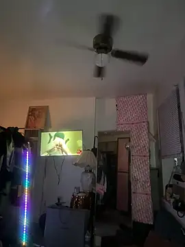 Motherbigbus online show from March 28, 10:49 am