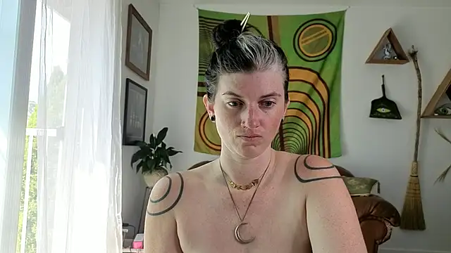 bruisedblossoms online show from June 23, 5:33 pm