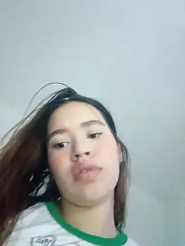 emy ross  online show from November 28, 3:28 am