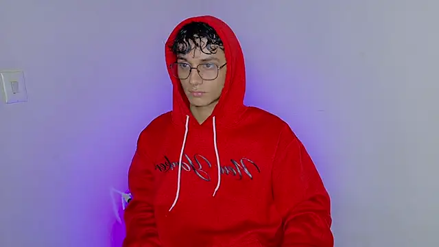 Snapshot of andrew_dann chatting on November 27, 3:40 am andrew dann online show from November 27, 3:40 am