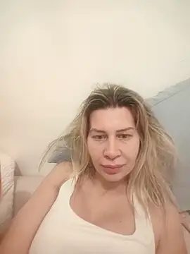 NaughtyClaudia  online show from February 16, 8:02 am