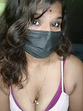 Snapshot of Premalatha_28 chatting on June 29, 5:45 pm Premalatha 28 online show from June 29, 5:45 pm