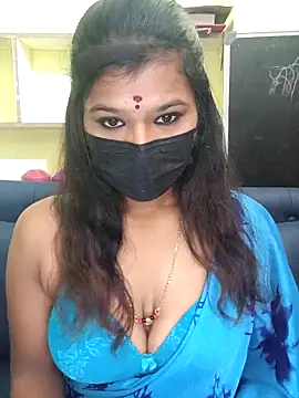 Snapshot of Premalatha_28 chatting on February 28, 8:19 pm Premalatha 28 online show from February 28, 8:19 pm