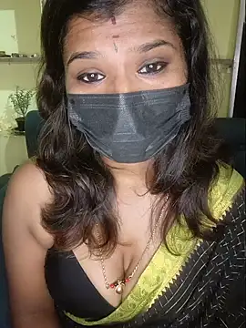 Snapshot of Premalatha_28 chatting on July 22, 5:37 pm Premalatha 28 online show from July 22, 5:37 pm