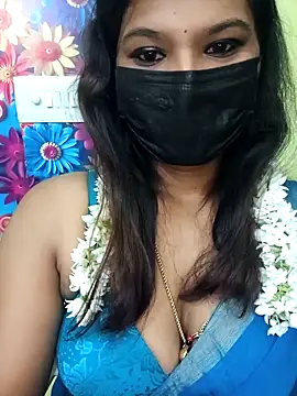Snapshot of Premalatha_28 chatting on November 29, 6:30 pm Premalatha 28 online show from November 29, 6:30 pm