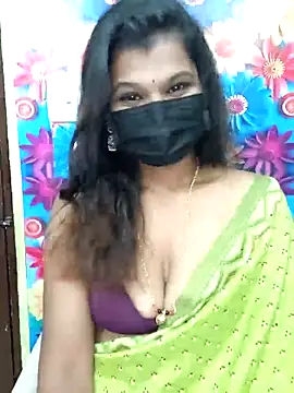 Snapshot of Premalatha_28 chatting on February 22, 6:05 am Premalatha 28 online show from February 22, 6:05 am