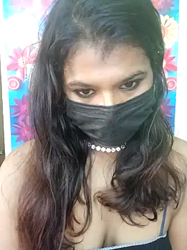 Snapshot of Premalatha_28 chatting on December 1, 6:03 am Premalatha 28 online show from December 1, 6:03 am