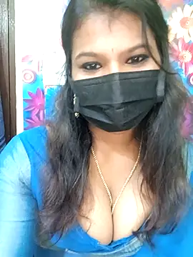 Snapshot of Premalatha_28 chatting on January 8, 6:47 pm Premalatha 28 online show from January 8, 6:47 pm