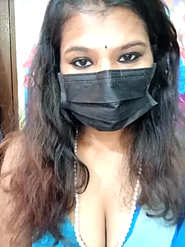 Snapshot of Premalatha_28 chatting on December 22, 6:02 am Premalatha 28 online show from December 22, 6:02 am