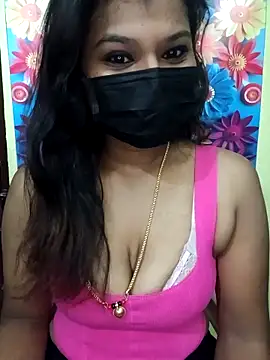 Snapshot of Premalatha_28 chatting on February 22, 7:26 pm Premalatha 28 online show from February 22, 7:26 pm