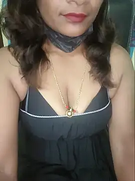 Snapshot of Premalatha_28 chatting on July 12, 5:25 pm Premalatha 28 online show from July 12, 5:25 pm