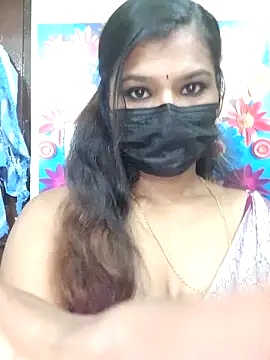 Snapshot of Premalatha_28 chatting on February 26, 4:34 am Premalatha 28 online show from February 26, 4:34 am