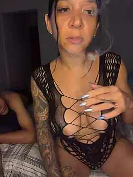 Snapshot of biadominatrix chatting on May 7, 2:49 am biadominatrix online show from May 7, 2:49 am