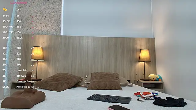 mature eva1 online show from February 10, 11:20 am