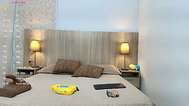 mature eva1 online show from March 8, 11:13 am