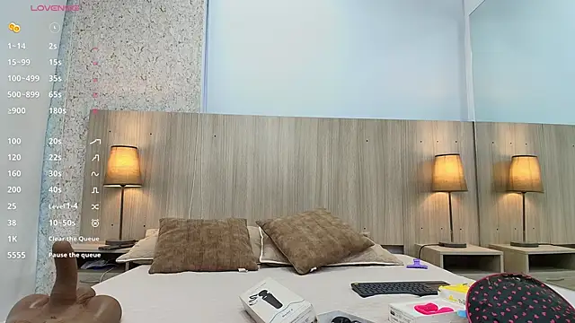 mature eva1 online show from March 29, 11:23 am