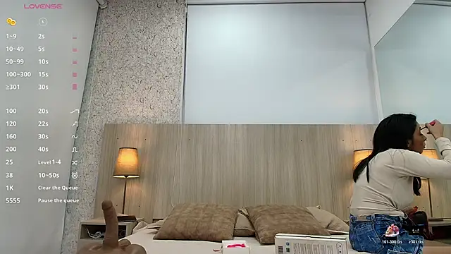 mature eva1 online show from April 13, 11:03 am