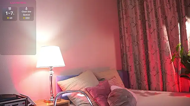 lexy exe online show from February 17, 8:39 pm