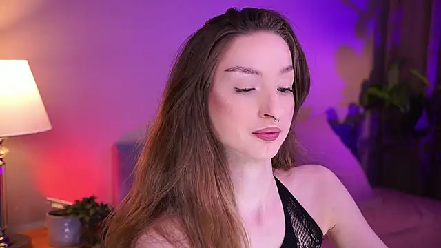 Snapshot of lexy_exe chatting on June 13, 8:51 pm lexy exe online show from June 13, 8:51 pm