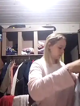 minagostosa123 online show from March 4, 1:46 am