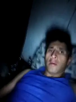 Snapshot of Deivis_cuu chatting on December 2, 12:29 pm Deivis cuu online show from December 2, 12:29 pm