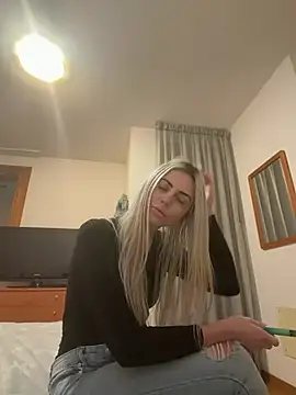 feliciafelon online show from February 21, 8:55 pm