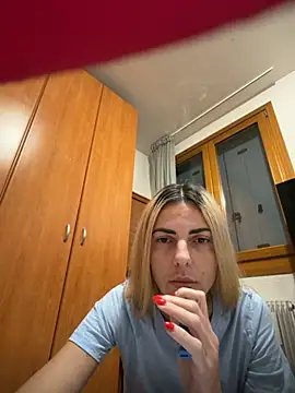 feliciafelon online show from December 5, 8:28 pm