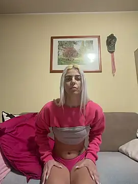 feliciafelon online show from April 3, 9:10 pm