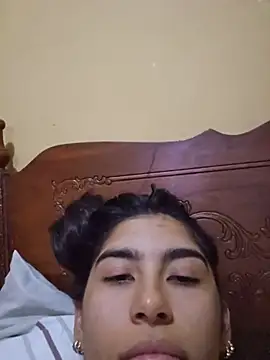 skinnyrox online show from May 14, 2:52 am