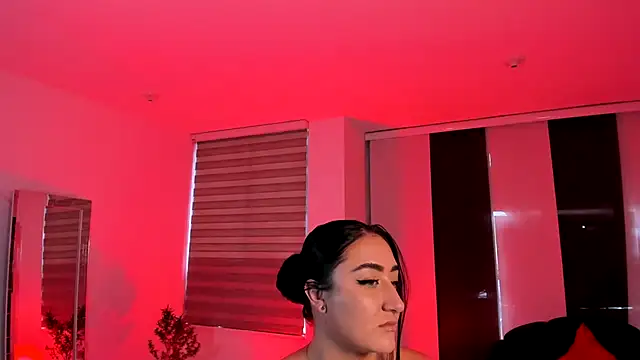 -Kennya online show from December 14, 9:42 pm