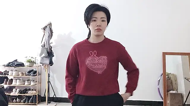 adele8731 online show from December 18, 2:49 am