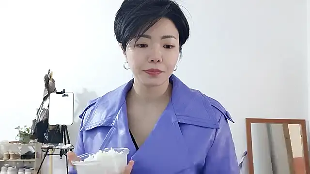 adele8731 online show from January 9, 3:13 am