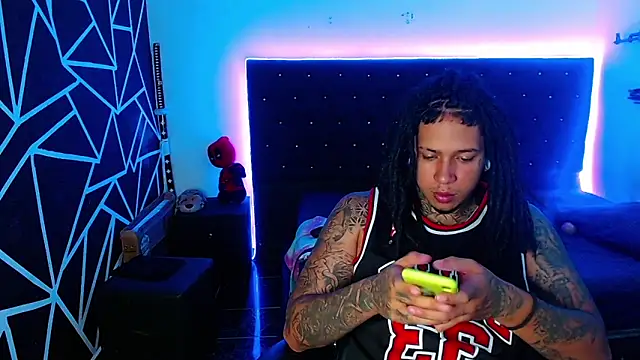 Zero-X9 online show from February 23, 5:57 pm