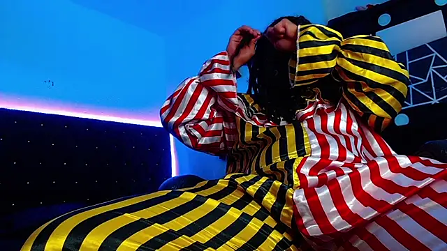 Zero-X9 online show from February 20, 8:33 pm