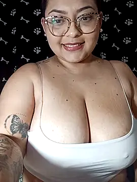 Anna Lucia88 online show from May 3, 5:56 am