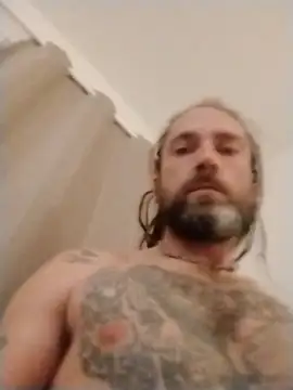 Snapshot of Primalpunishment chatting on November 16, 5:34 am Primalpunishment online show from November 16, 5:34 am